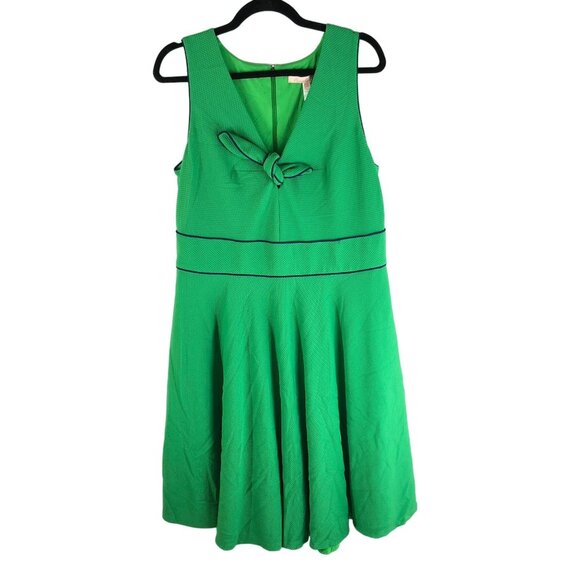 Hutch Fit & Flare Dress Sleeveless Tie V-Neck Zip Back Green Plus Size XXL - Picture 1 of 5